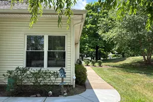 218 Ravenswood Rd, Englishtown, NJ 07726 - Photo 2