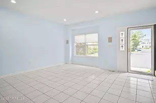 38 Azimuth Ct, Holmdel, NJ 07733 - Photo 8