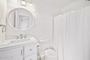 38 Azimuth Ct, Holmdel, NJ 07733 - Photo 20