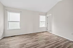 38 Azimuth Ct, Holmdel, NJ 07733 - Photo 18
