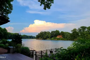 72 Berkshire Ct, Red Bank, NJ 07701 - Photo 42