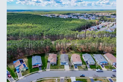 127 San Carlos Street, Toms River Township, NJ 08757 - Photo 2