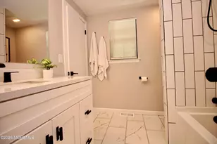 111 Azalea Cir, Jackson, NJ 08527 - Photo 28