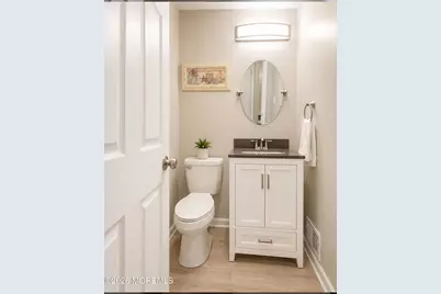 84 Heron Court, Manalapan Township, NJ 07726 - Photo 22