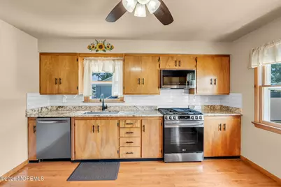 514 Pine Street, Lakehurst, NJ 08733 - Photo 14