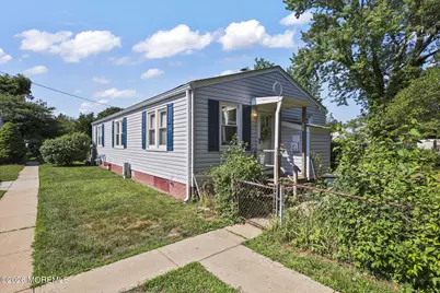 73 Belshaw Avenue, Shrewsbury, NJ 07724 - Photo 2