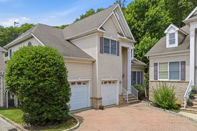 25 Brittany Court, Atlantic Highlands, NJ 07716 - Photo 2