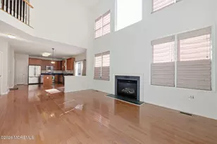 25 Brittany Ct, Atlantic Highlands, NJ 07716 - Photo 10