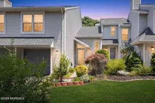 73 Malibu Dr, Eatontown, NJ 07724 - Photo 1