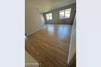 4 Windsor Terrace #B, Freehold, NJ 07728 - Photo 4