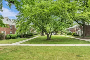 85 Manor Dr, Red Bank, NJ 07701 - Photo 4