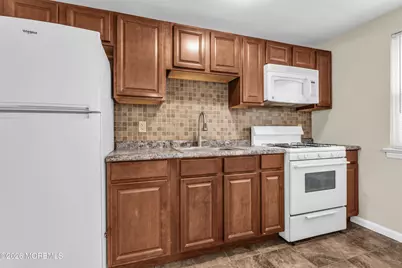85 Manor Drive, Red Bank, NJ 07701 - Photo 12