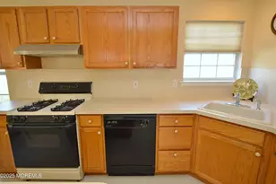 2602 Meadow Lake Dr, Toms River Township, NJ 08755 - Photo 14
