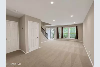 26 Duncan Way, Freehold, NJ 07728 - Photo 4