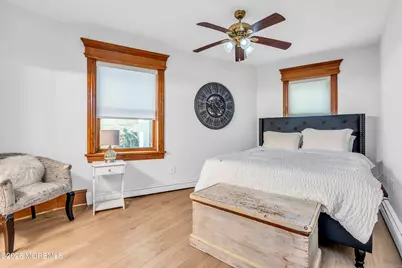 100 Lake Avenue, Ocean Grove, NJ 07756 - Photo 28