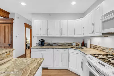 100 Lake Avenue, Ocean Grove, NJ 07756 - Photo 18