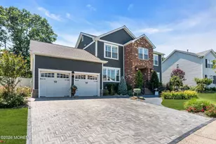 26 Jacob Dr, Howell Township, NJ 07731 - Photo 2