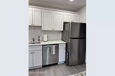 105 W Amberly Drive W #G, Manalapan Township, NJ 07726 - Photo 2