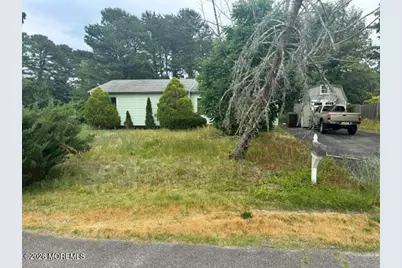 135 Mount Vernon Road, Berkeley, NJ 08721 - Photo 1