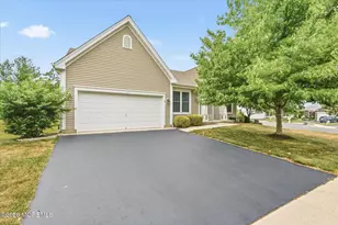 6 Valley Stream Pl, Barnegat, NJ 08005 - Photo 2
