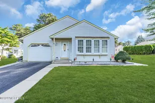 96 Sunset Rd, Whiting, NJ 08759 - Photo 4