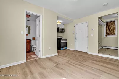 305 Cator Avenue #B, Jersey City, NJ 07305 - Photo 12