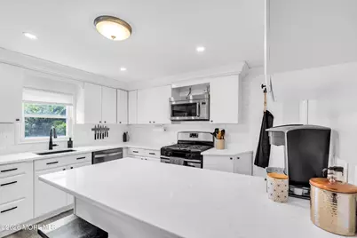 52 Bannard Street, Freehold, NJ 07728 - Photo 8