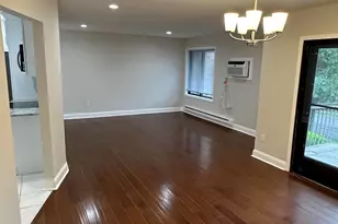 35 Amberly Dr, Manalapan Township, NJ 07726 - Photo 4