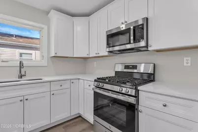 127 Freeport Boulevard, Toms River Township, NJ 08757 - Photo 8