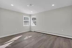 127 Freeport Blvd, Toms River Township, NJ 08757 - Photo 16