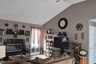 751 Lakehurst Ave, Jackson, NJ 08527 - Photo 2