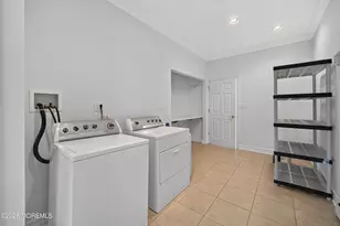 50 Ridgewood Wy, Neptune Township, NJ 07753 - Photo 52