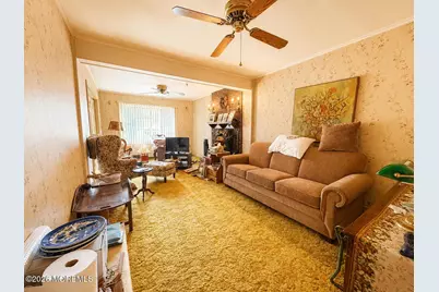 18 Holmes Terrace, Freehold, NJ 07728 - Photo 10