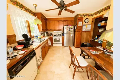 18 Holmes Terrace, Freehold, NJ 07728 - Photo 8