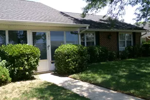 1067D Aberdeen Dr, Lakewood, NJ 08701 - Photo 2