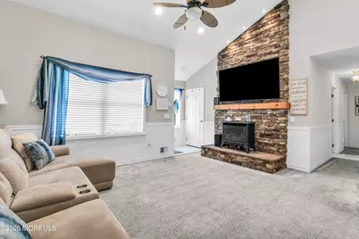 212 Yeoman Road, Manahawkin, NJ 08050 - Photo 6