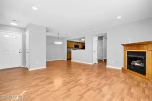 21 Forrest Ct, Tinton Falls, NJ 07753 - Photo 6