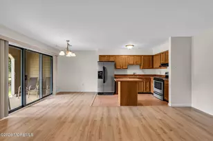 47 Chelmsford Ct, Marlton, NJ 08053 - Photo 6