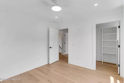1323 Bay Avenue, Point Pleasant, NJ 08742 - Photo 16