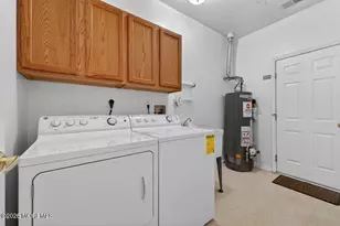 7 Allister Ln, Columbus, NJ 08022 - Photo 32