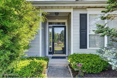 7 Allister Lane, Columbus, NJ 08022 - Photo 2