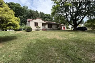 37 Alden Ln, Tinton Falls, NJ 07724 - Photo 2