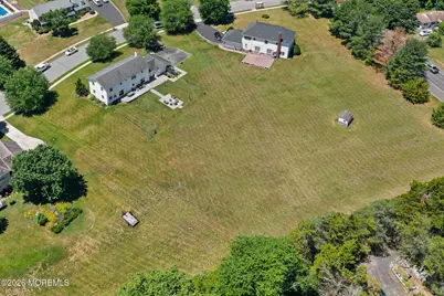 192 Yorkshire Terrace, Wrightstown, NJ 08562 - Photo 22