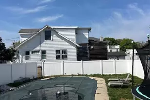319 Roosevelt Ave, Oakhurst, NJ 07755 - Photo 2