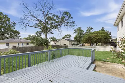 853 Neptune Avenue, Beachwood, NJ 08722 - Photo 24