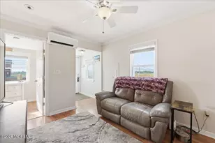 54 Main St, Port Monmouth, NJ 07758 - Photo 10