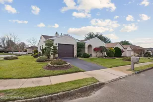1 Suffolk Way, Marlboro Township, NJ 07746 - Photo 2
