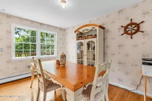 89 Oak Hill Rd, Middletown, NJ 07748 - Photo 24