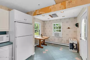 89 Oak Hill Rd, Middletown, NJ 07748 - Photo 30
