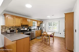 656 Branch Dr, Toms River Township, NJ 08755 - Photo 10